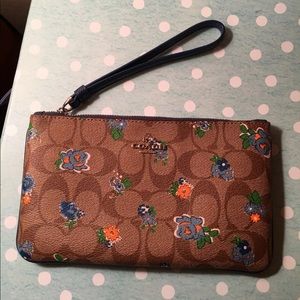 Large Coach wristlet